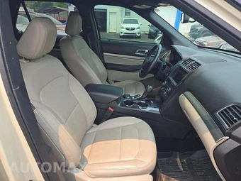 2018 Ford Explorer XLT – miniatura 19