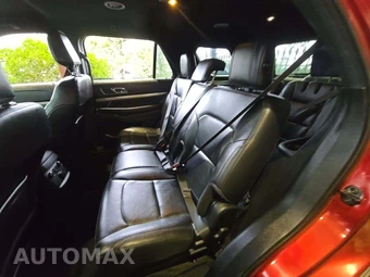 2018 Ford Explorer XLT - miniatura 13