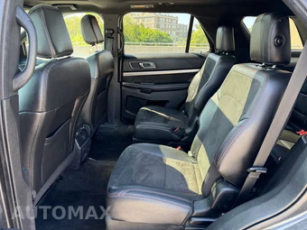 2018 Ford Explorer XLT - miniatura 13
