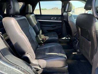 2018 Ford Explorer XLT - miniatura 14