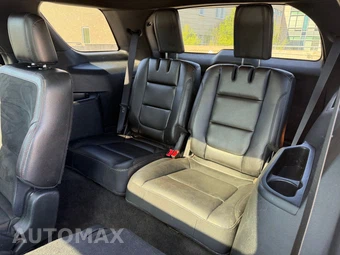 2018 Ford Explorer XLT - miniatura 15