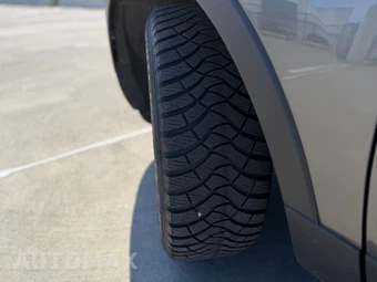 2018 Ford Explorer XLT - miniatura 17