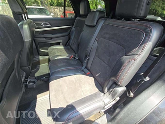 2018 Ford Explorer XLT – miniatura 13