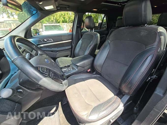 2018 Ford Explorer XLT – miniatura 6