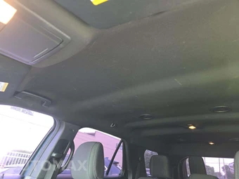 2018 Ford Explorer XLT - miniatura 8