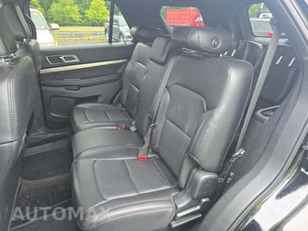 2018 Ford Explorer XLT – miniatura 13