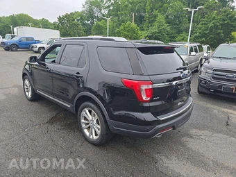 2018 Ford Explorer XLT – miniatura 2