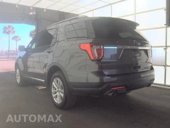 2018 Ford Explorer XLT – miniatura 6