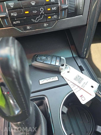 2018 Ford Explorer XLT - miniatura 5