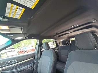 2018 Ford Explorer XLT - miniatura 8
