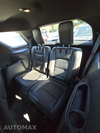 2018 Ford Explorer XLT – miniatura 14