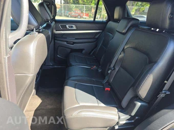 2018 Ford Explorer XLT - miniatura 10