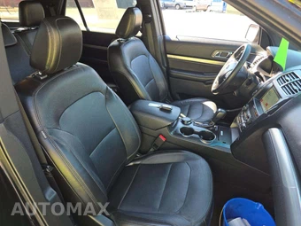 2018 Ford Explorer XLT - miniatura 16