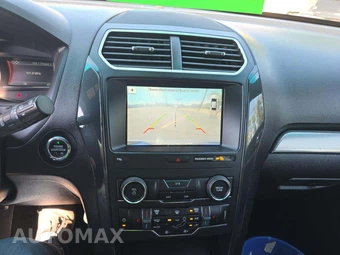2018 Ford Explorer XLT - miniatura 7