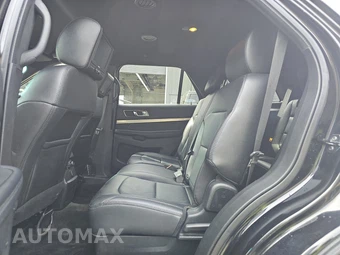 2018 Ford Explorer XLT – miniatura 13