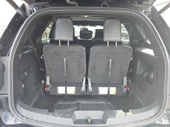 2018 Ford Explorer XLT – miniatura 17