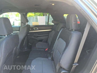 2018 Ford Explorer XLT – miniatura 13