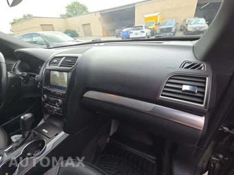 2018 Ford Explorer XLT - miniatura 20