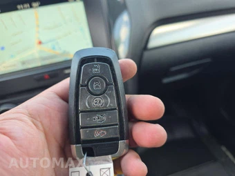 2018 Ford Explorer XLT - miniatura 8