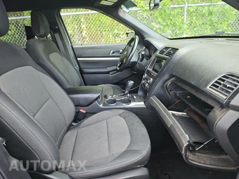 2018 Ford Explorer XLT – miniatura 8