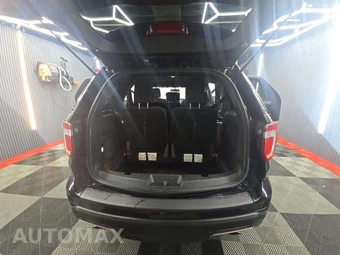 2018 Ford Explorer XLT – miniatura 12