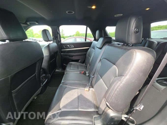 2018 Ford Explorer XLT - miniatura 13