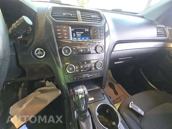 2018 Ford Explorer XLT - miniatura 10