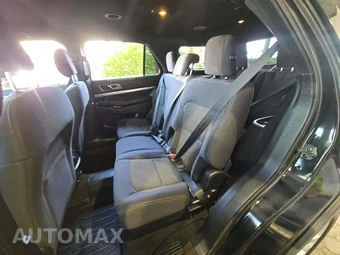2018 Ford Explorer XLT - miniatura 13