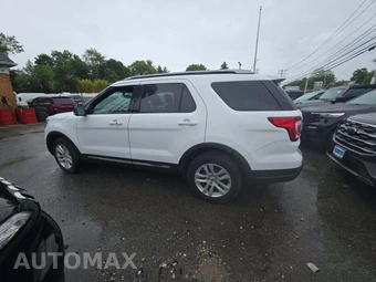 2018 Ford Explorer XLT - miniatura 2