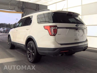 2018 Ford Explorer XLT - miniatura 6