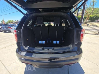 2018 Ford Explorer XLT - miniatura 15