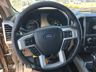 2018 Ford F-150 Lariat Crew Cab Medium Bed - miniatura 10