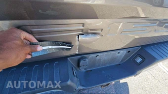 2018 Ford F-150 Lariat Crew Cab Medium Bed - miniatura 23