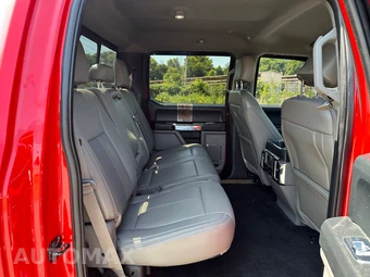 2018 Ford F-150 Lariat Crew Cab Medium Bed - miniatura 17