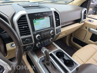 2018 Ford F-150 Lariat Crew Cab Medium Bed - miniatura 7