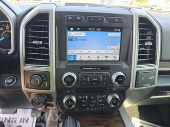 2018 Ford F-150 Lariat Crew Cab Medium Bed - miniatura 7