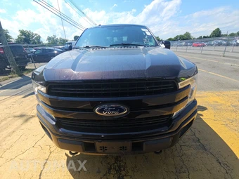 2018 Ford F-150 Lariat Crew Cab Medium Bed - miniatura 2