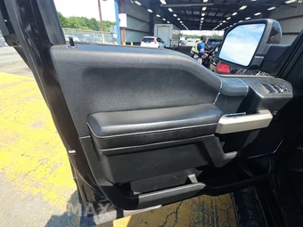 2018 Ford F-150 Lariat Crew Cab Medium Bed - miniatura 9