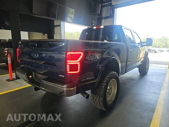 2018 Ford F-150 Lariat Crew Cab Medium Bed - miniatura 4