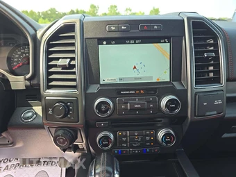 2018 Ford F-150 Lariat Crew Cab Medium Bed - miniatura 7