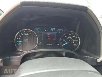 2018 Ford F-150 Lariat Crew Cab Medium Bed - miniatura 9