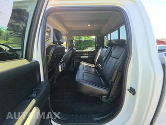 2018 Ford F-150 Lariat Crew Cab Medium Bed - miniatura 10