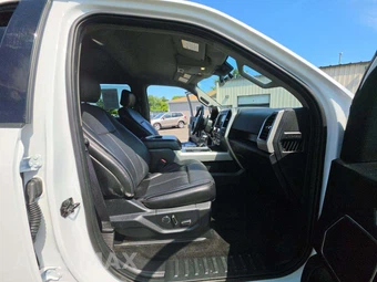 2018 Ford F-150 Lariat Crew Cab Medium Bed - miniatura 15