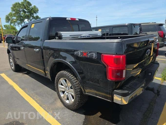 2018 Ford F-150 Lariat Crew Cab Short Bed - miniatura 2