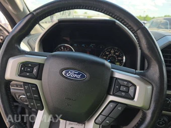 2018 Ford F-150 Lariat Crew Cab Short Bed - miniatura 10