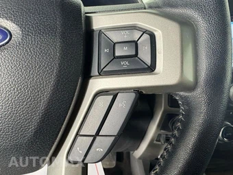 2018 Ford F-150 Lariat Crew Cab Short Bed - miniatura 16