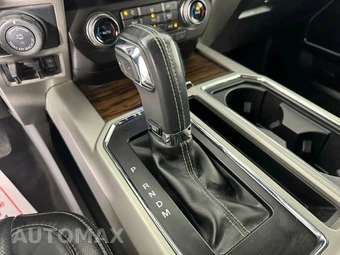 2018 Ford F-150 Lariat Crew Cab Short Bed - miniatura 24