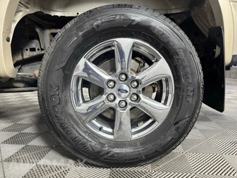 2018 Ford F-150 Lariat Crew Cab Short Bed - miniatura 48