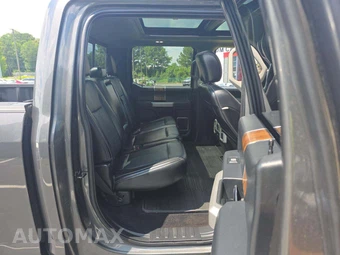 2018 Ford F-150 Lariat Crew Cab Short Bed - miniatura 16