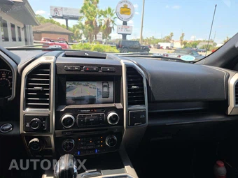 2018 Ford F-150 Lariat Crew Cab Short Bed - miniatura 10